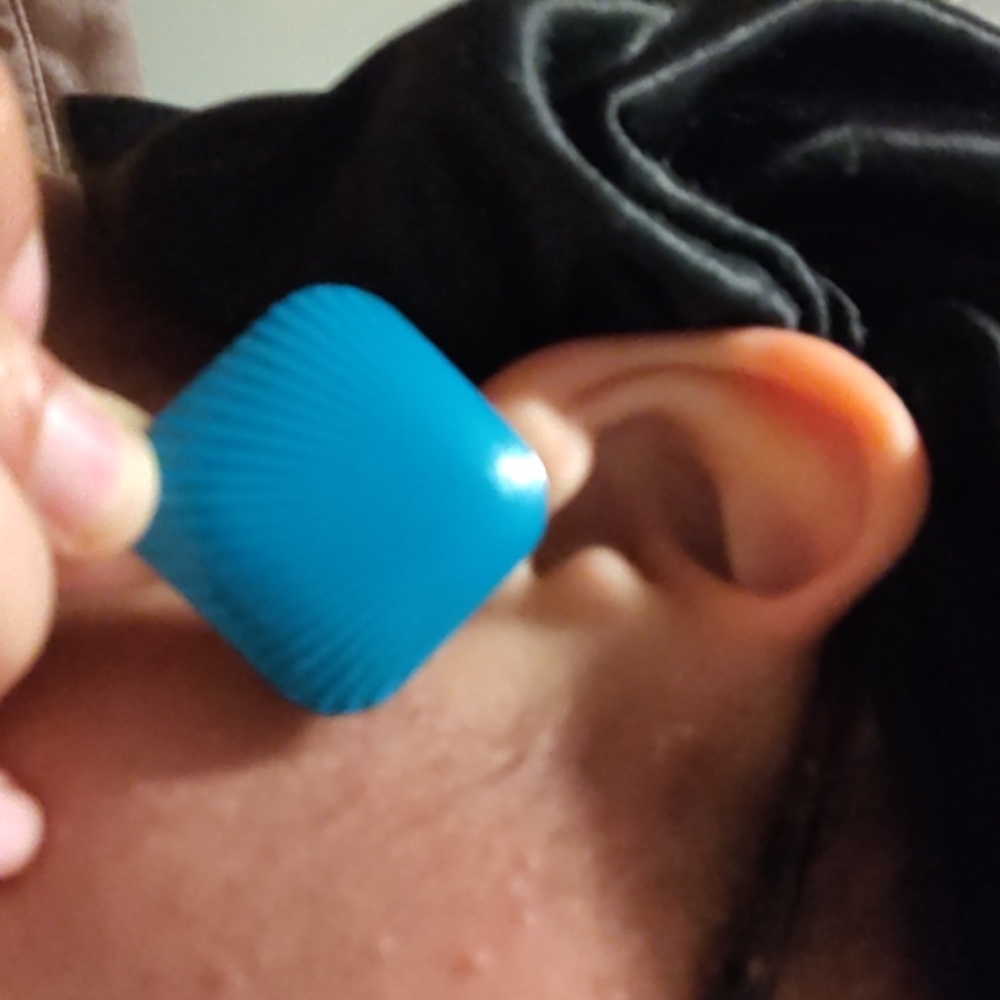 Square Teal Seashell Patterned Metal Earrings - image 3